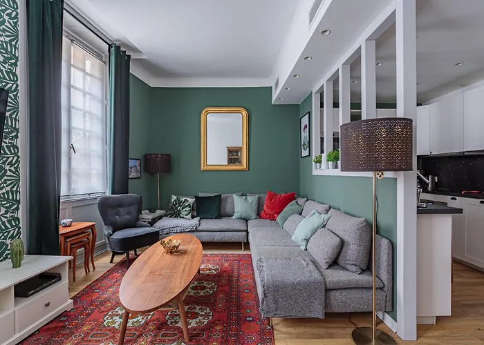 Republique Plein Centre Historique Et A 2 Pas De La Grande *