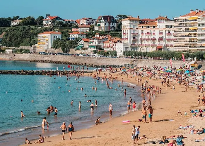 Republique Plein Centre Historique Et A 2 Pas De La Grande *