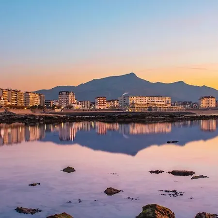 Republique Plein Centre Historique Et A 2 Pas De La Grande *