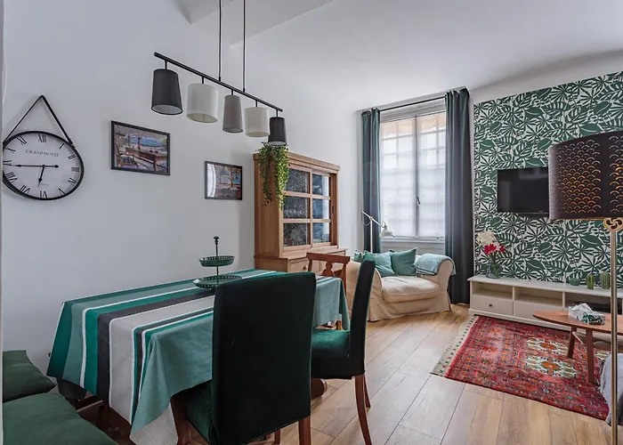 Republique Plein Centre Historique Et A 2 Pas De La Grande *